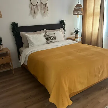 Yuccapark Stephanie Apartament *